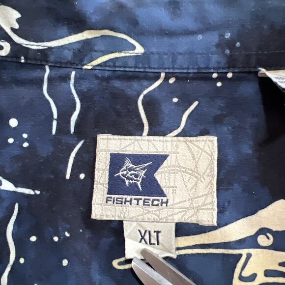 Fishtech Shirt Mens XLT Navy Fish Print Hawaiian Batik Cotton Beach Coastal Dad - Picture 9 of 12